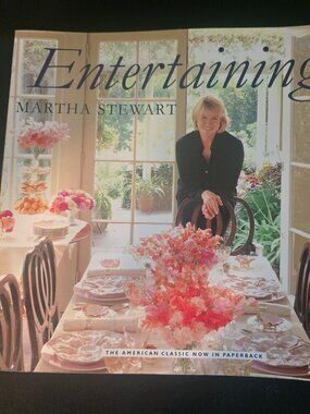 Entertaining by Martha Stewart – 1998 Large Paperback – Classic Lifestyle Book